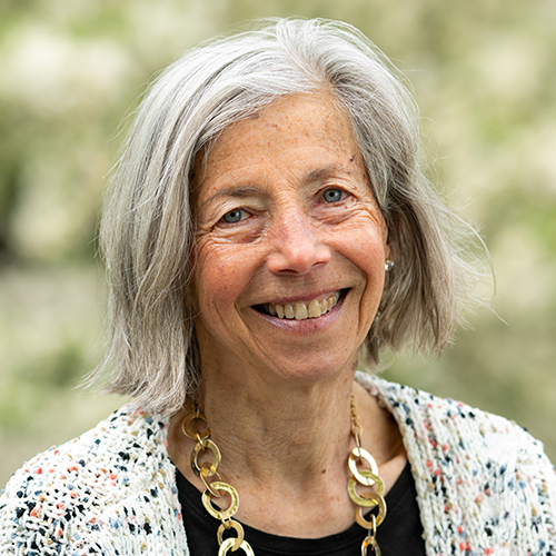 a photo of Sue, a CVHHH volunteer.